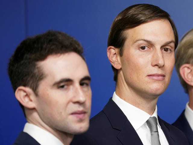 <p>El ex asesor principal de la Casa Blanca, Jared Kushner, y su adjunto, Avi Berkowitz, han sido nominados para el Premio Nobel de la Paz</p>