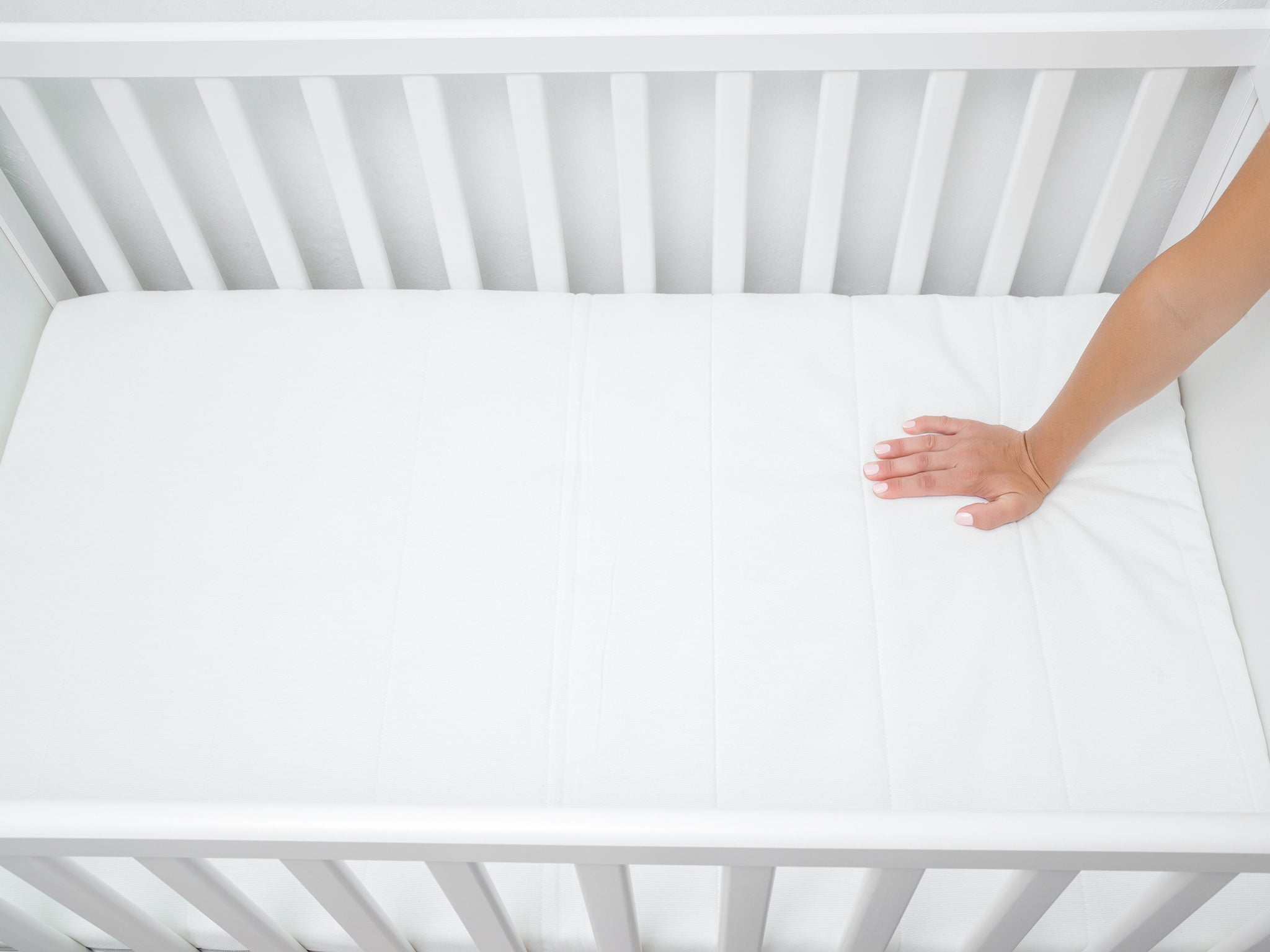 Baby clearance cot cost