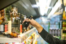 UK alcohol sales surged by 30% in January