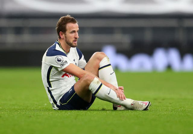 Harry Kane lesionado por el Tottenham