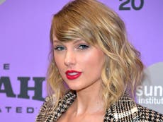 Taylor Swift announces re-recorded Fearless album including six unheard tracks
