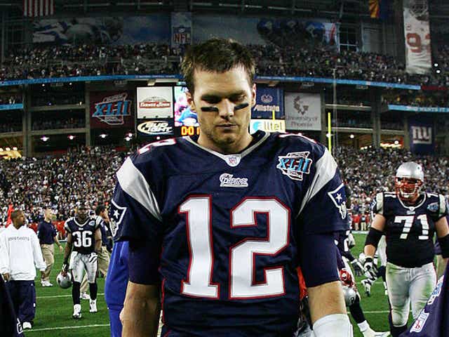 El ex mariscal de campo de los New England Patriots Tom Brady