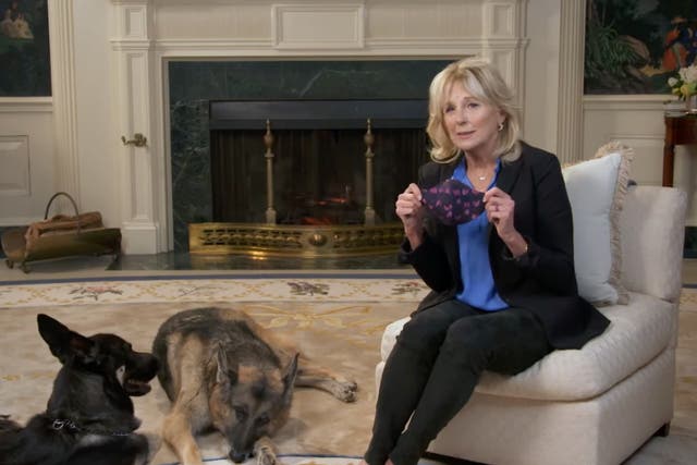 Jill Biden and Major and Champ feature in mask-wearing PSA 