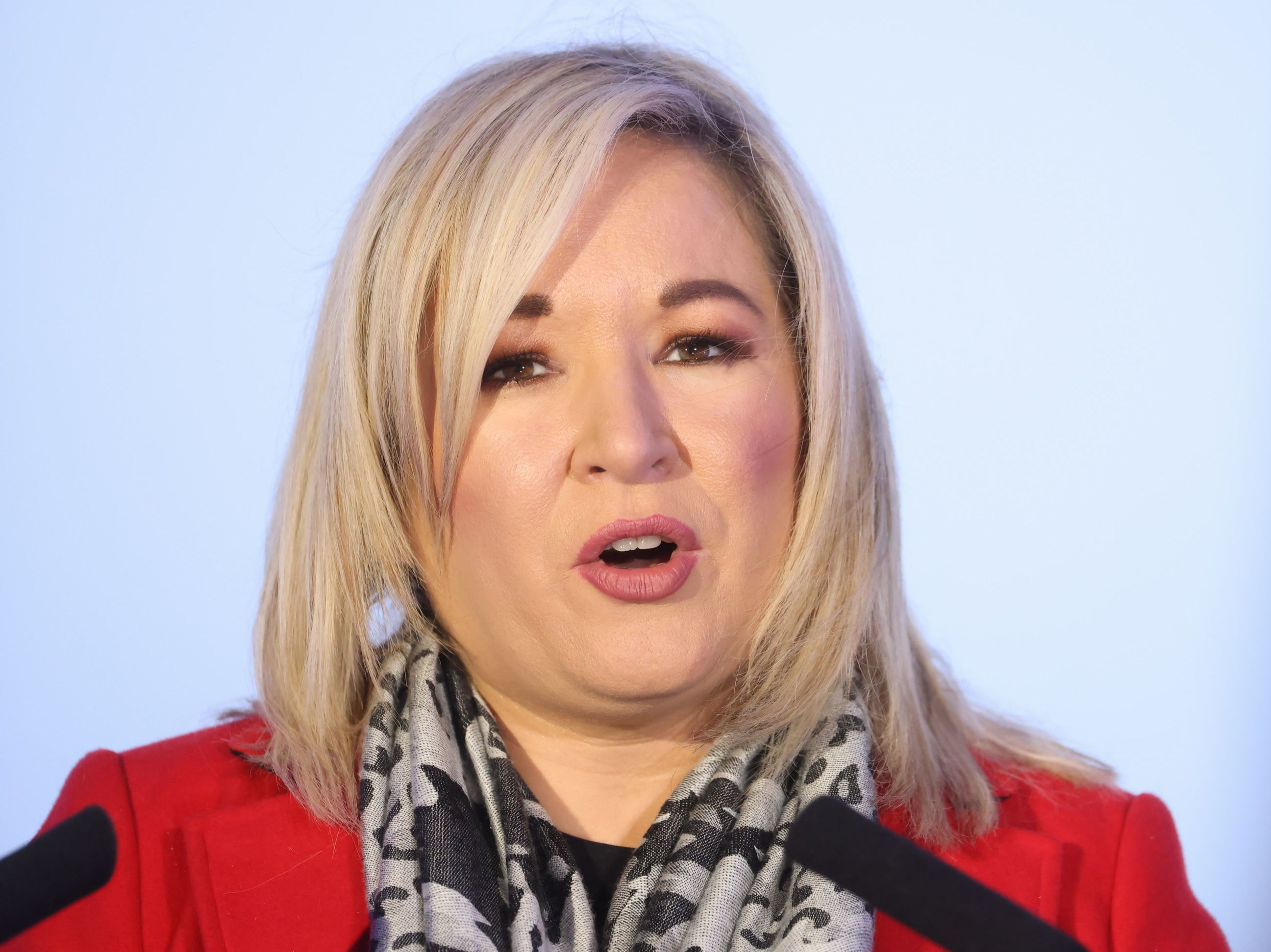 Sinn Fein's Michelle O’Neill is calling for an urgent meeting with the chief constable of the PSNI
