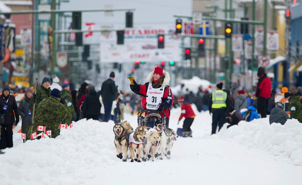 Iditarod drops ceremonial start over crowd-size concerns