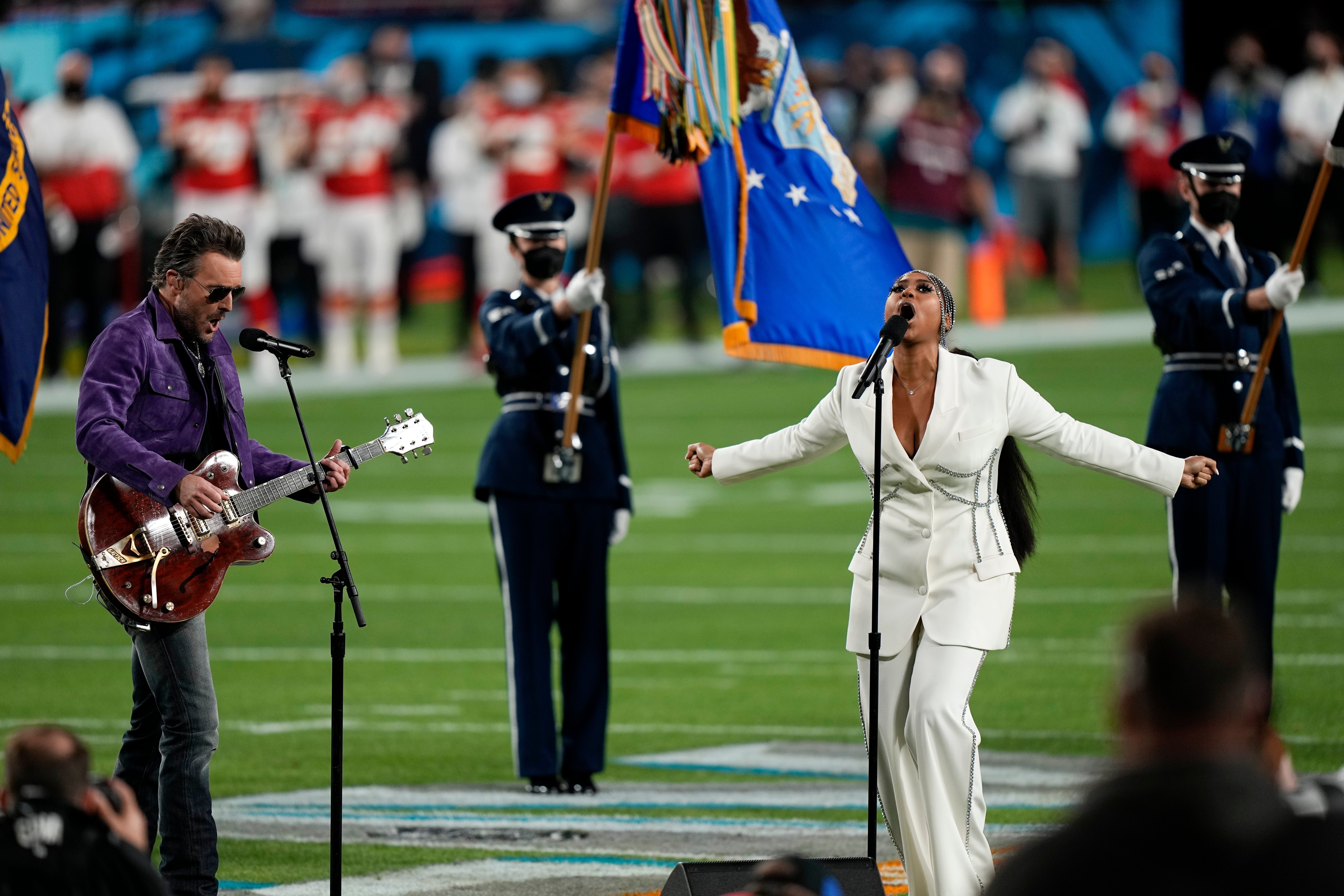 Jazmine Sullivan & Eric Churrch's National Anthem at Super Bowl