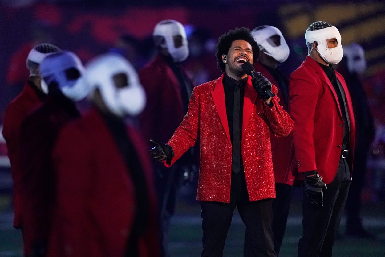 The Weeknd Super Bowl outfit: Designer explains why it took 250 hours ...