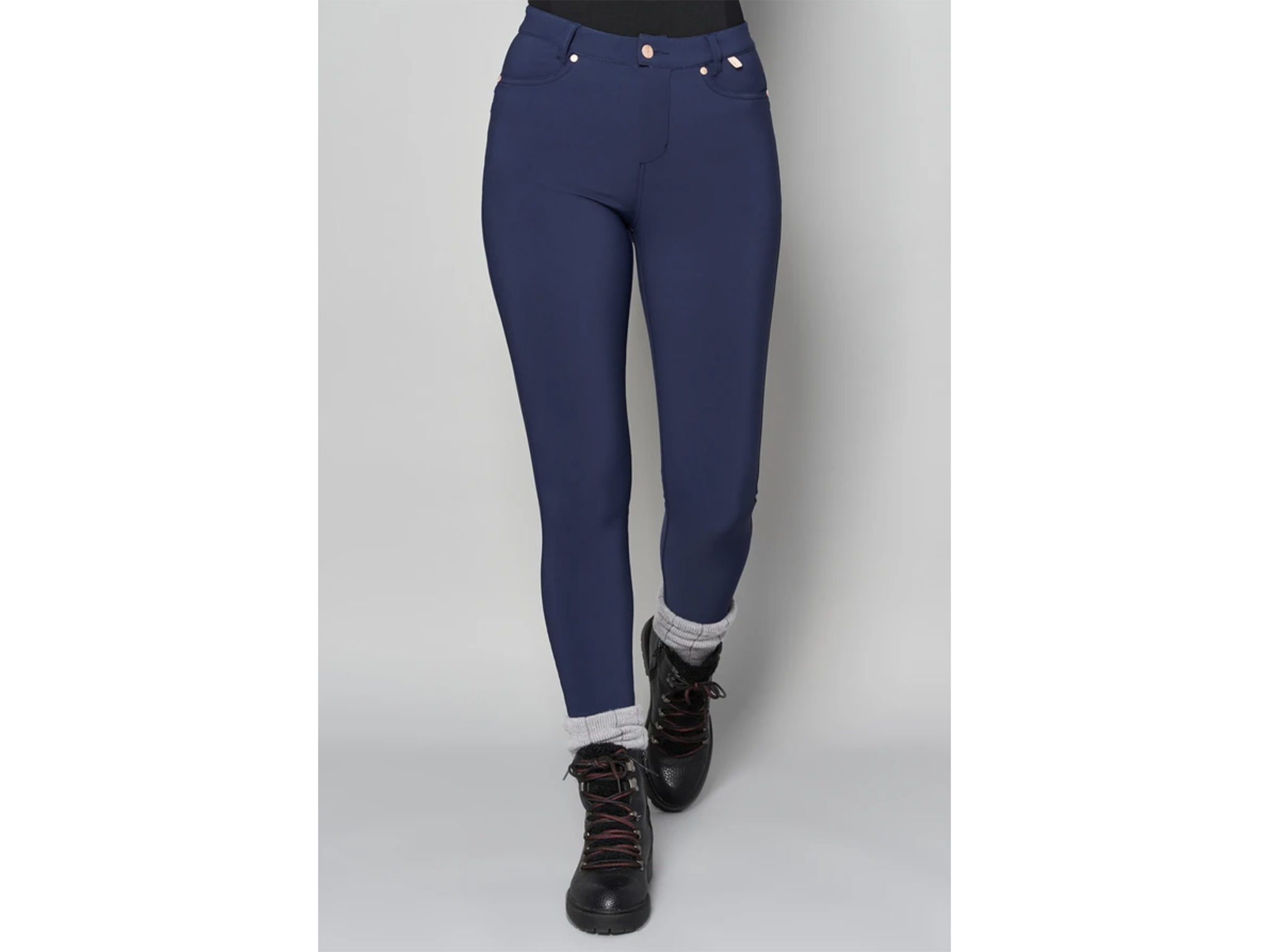 ACAI Outdoorwear: The Skinny Outdoor Jeans 