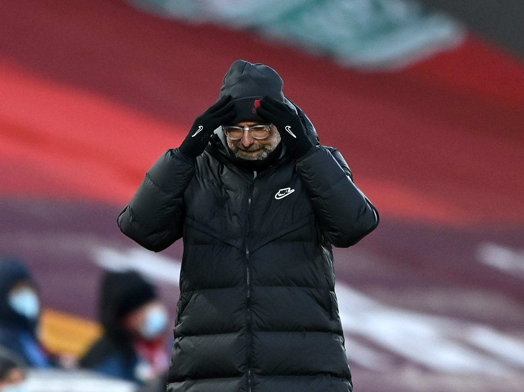 Jurgen Klopp reacts to Liverpool's defeat by Manchester City