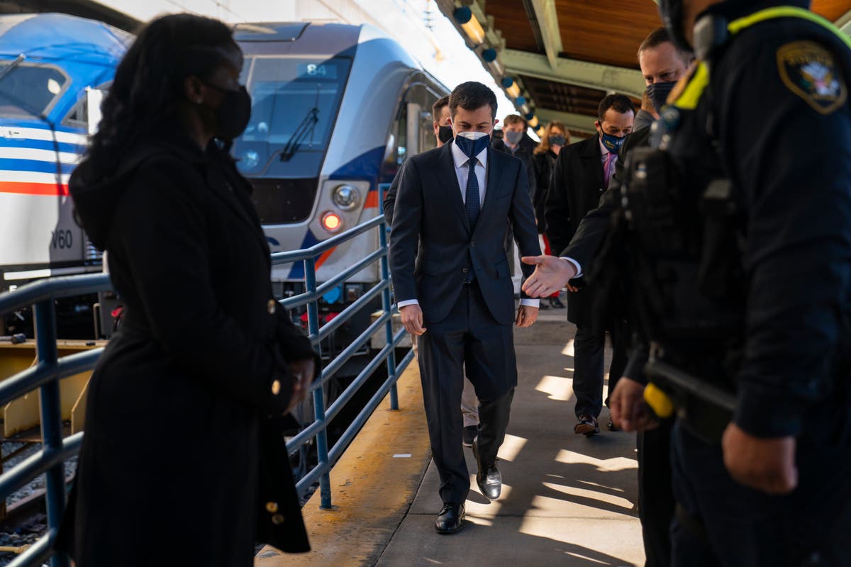 Buttigieg to quarantine after security agent gets COVID-19 Buttigieg to quarantine after security agent gets COVID-19
