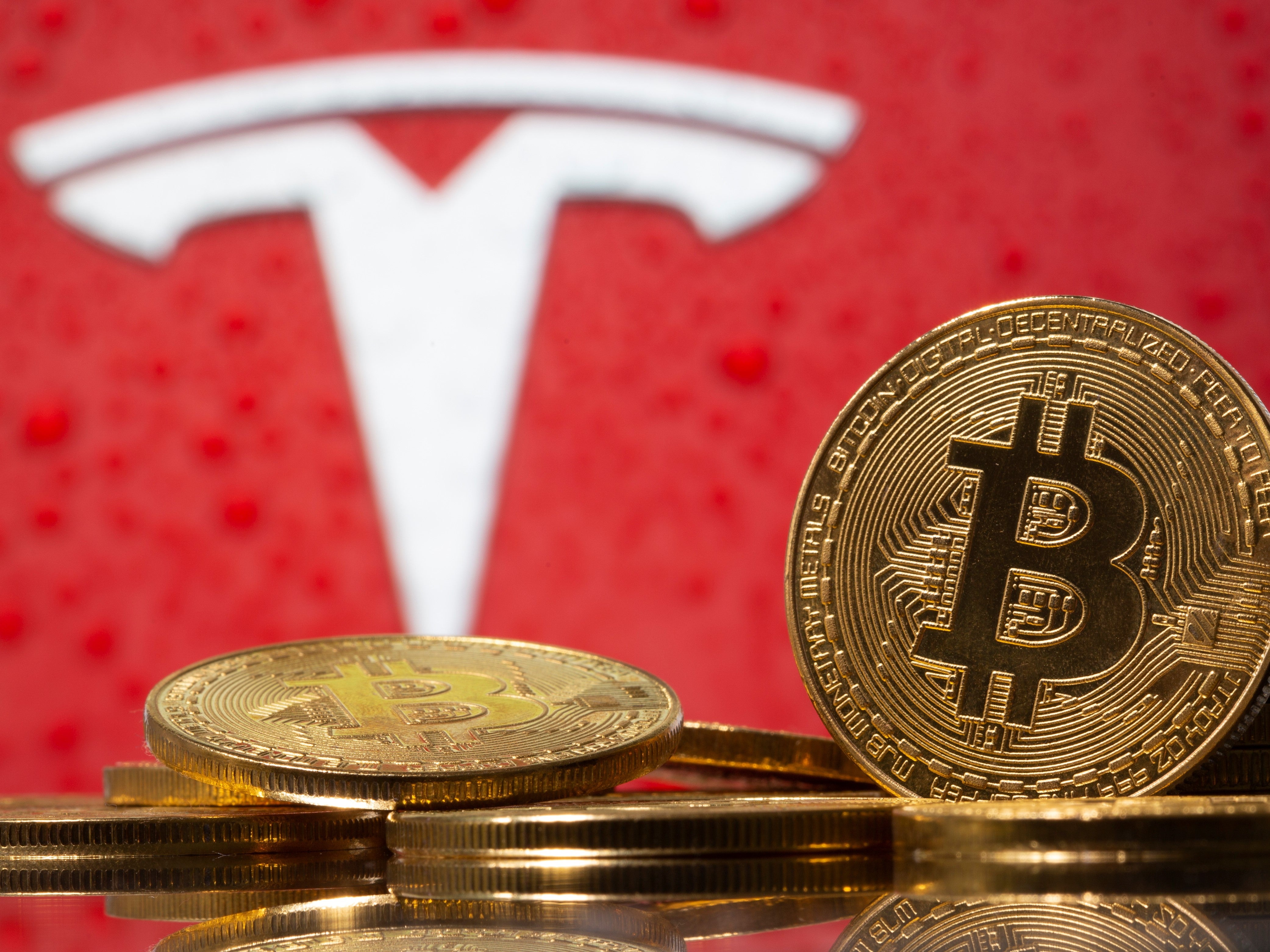Bitcoin’s price shot up by 14 per cent in the space of a few minutes after Tesla announced its $1.5bn investment in the cryptocurrency