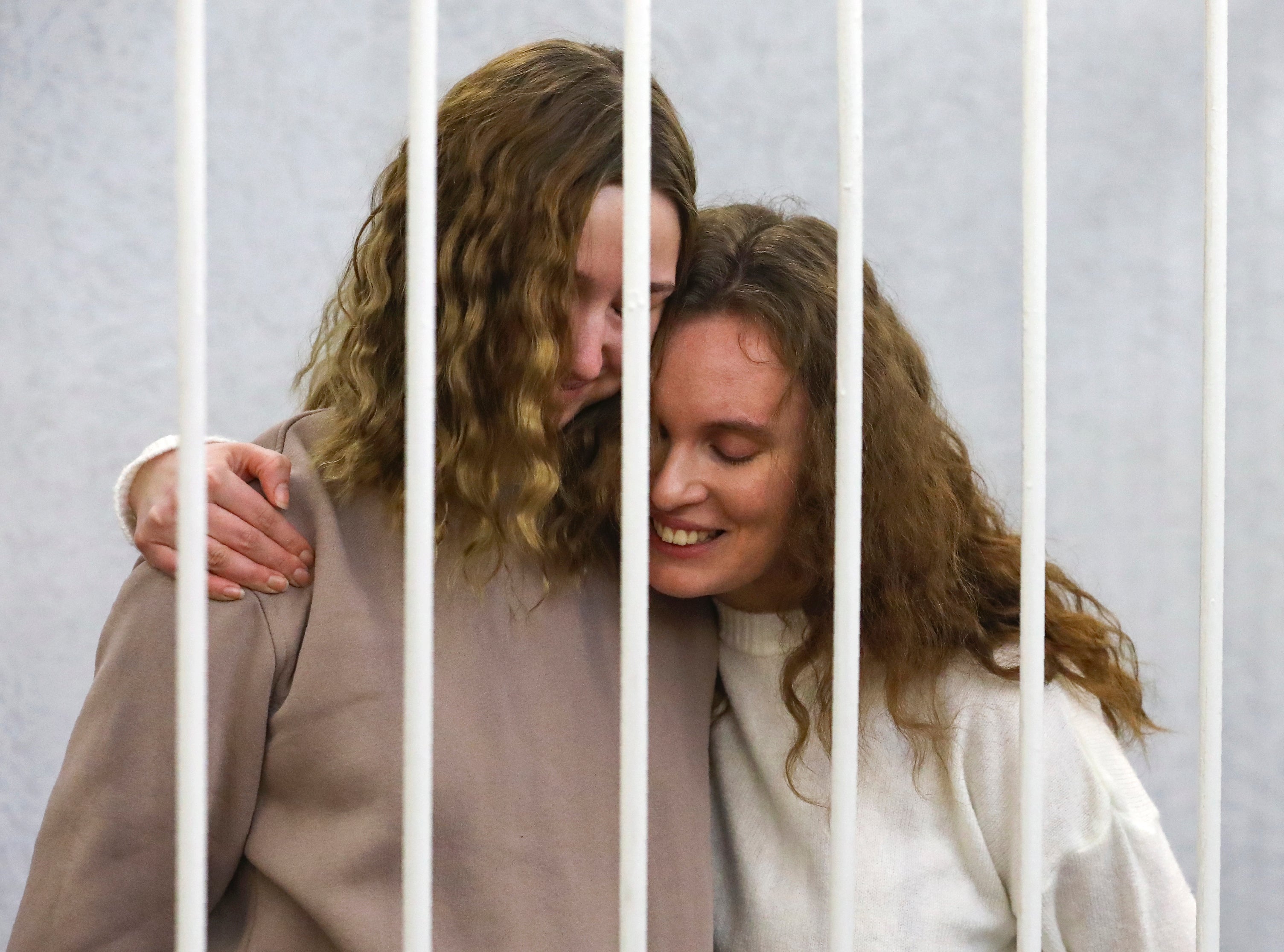 2 Belarusian Journalists Sent To Prison For Covering Protest Prison ...