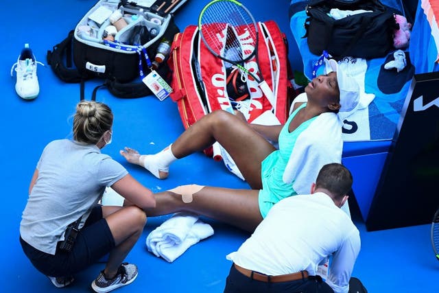 <p>Williams twisted her ankle in the first set</p>