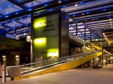 Gatwick imposes drop-off charges as Heathrow pleads for restart of international travel