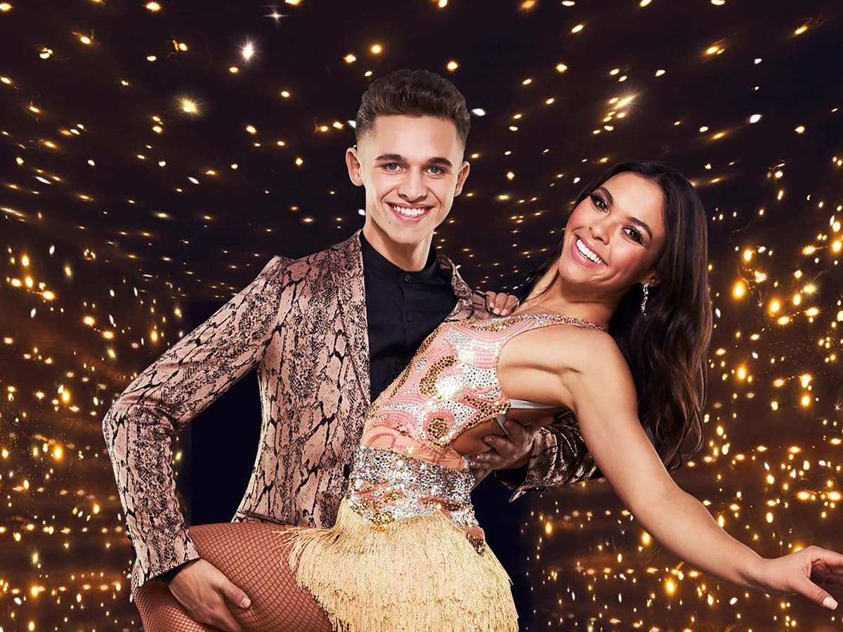 Dancing on Ice: Joe-Warren Plant and Vanessa Bauer pull out of series after positive coronavirus test