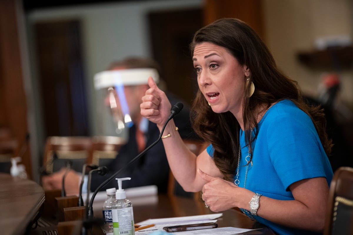 Dem retreat on witnesses brings messy end to Trump trial Dem retreat on witnesses brings messy end to Trump trial