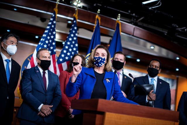 <p> Pelosi dijo que “la negativa de los republicanos a responsabilizar a Trump se convertirá en uno de los días más oscuros en la historia de nuestra nación”.  </p>
