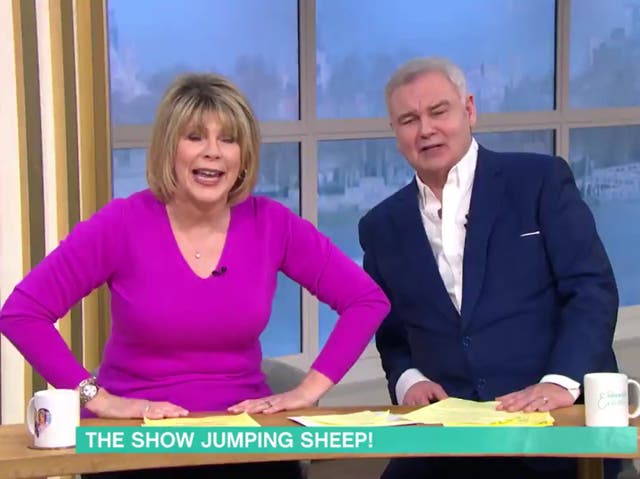 Eamonn Holmes and Ruth Langsford presenting an episode of This Morning