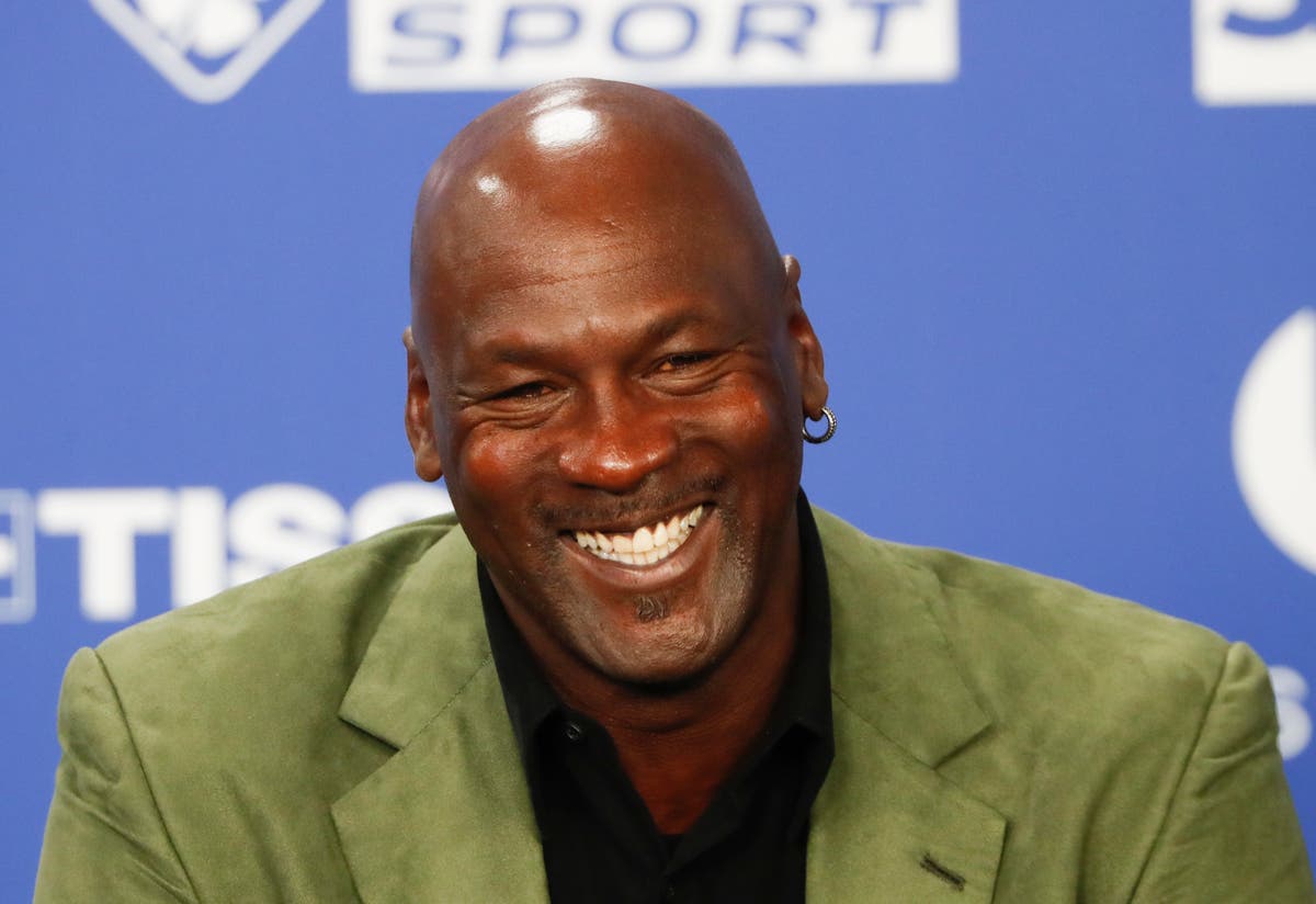 Michael Jordan gives $10M for North Carolina health clinics Michael Jordan North Carolina ...
