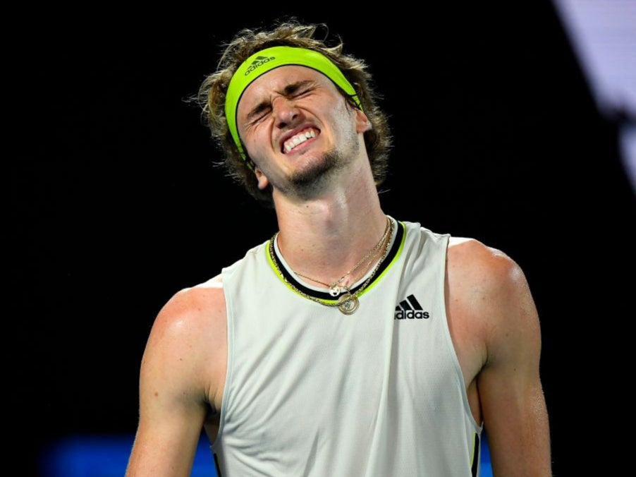 Alexander Zverev reacts to his defeat