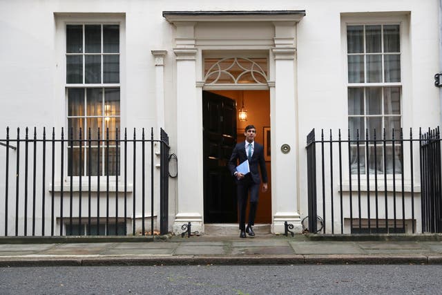 <p>Rishi Sunak leaves Downing Street</p>