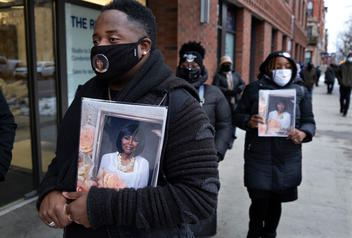 Tyler Perry, Clintons attend memorial for actor Cicely Tyson