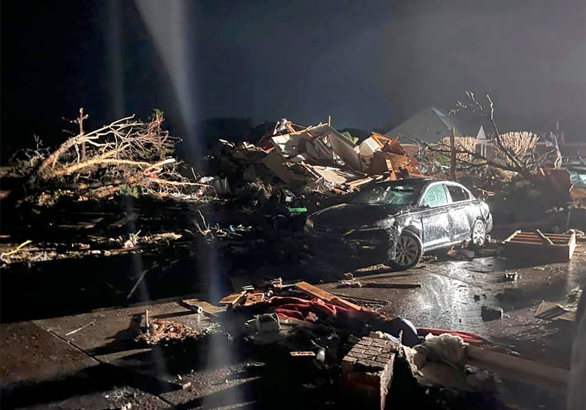 3 dead, 10 injured as North Carolina tornado levels homes People Edge