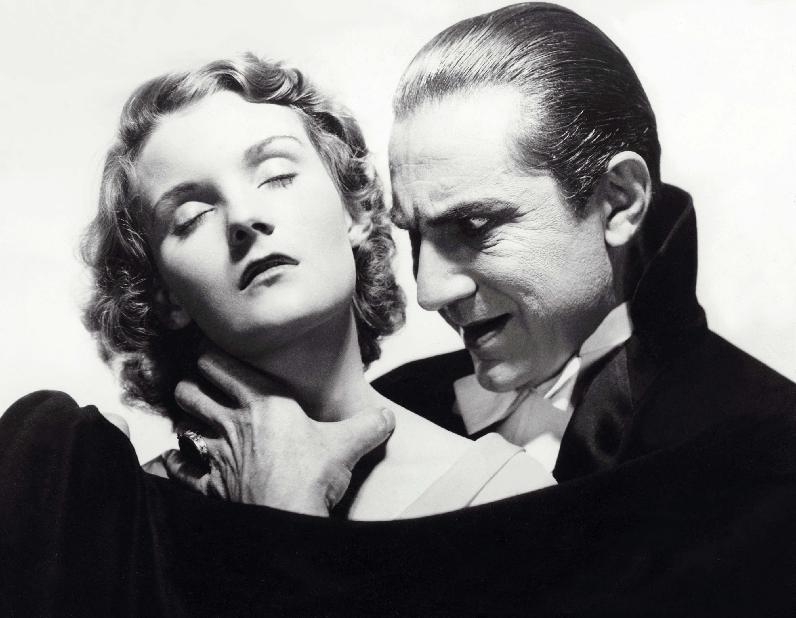 Helen Chandler and Bela Lugosi in 1931’s ‘Dracula’