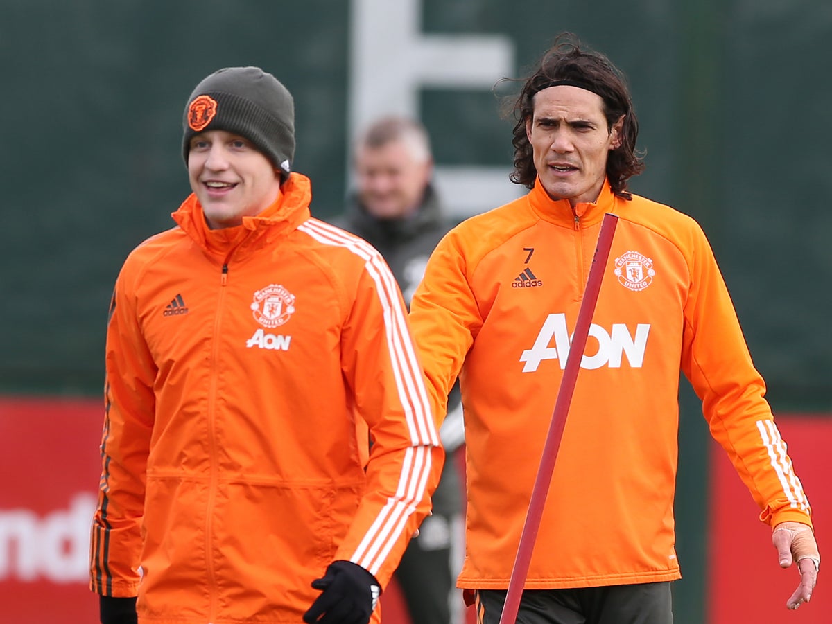 Manchester United Hit By Edinson Cavani And Donny Van De Beek Injuries Ahead Of Real Sociedad Trip The Independent