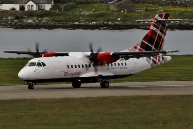 <p>A Loganair aircraft in Shetland</p>