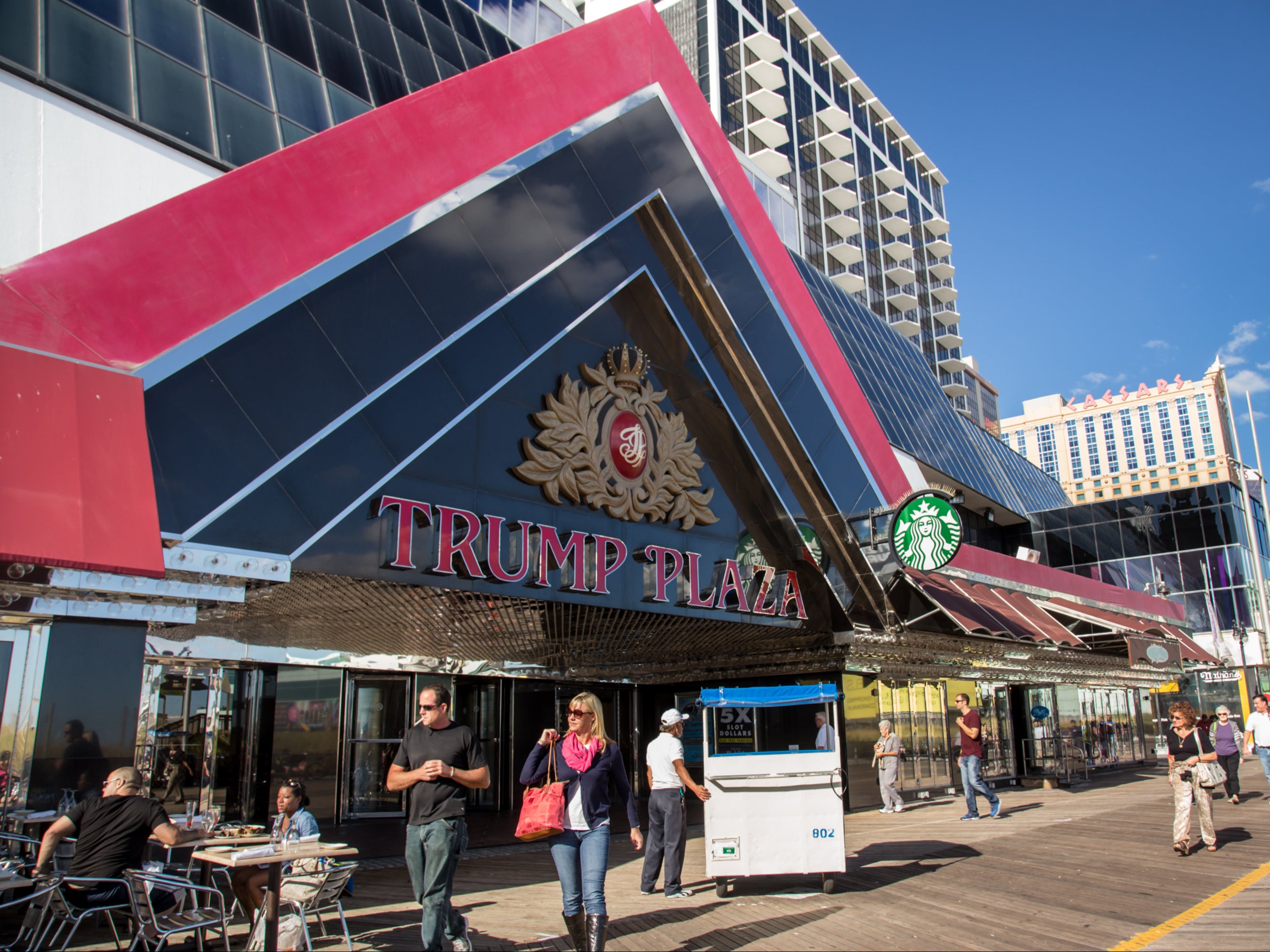 The main entrance to Trump Plaza