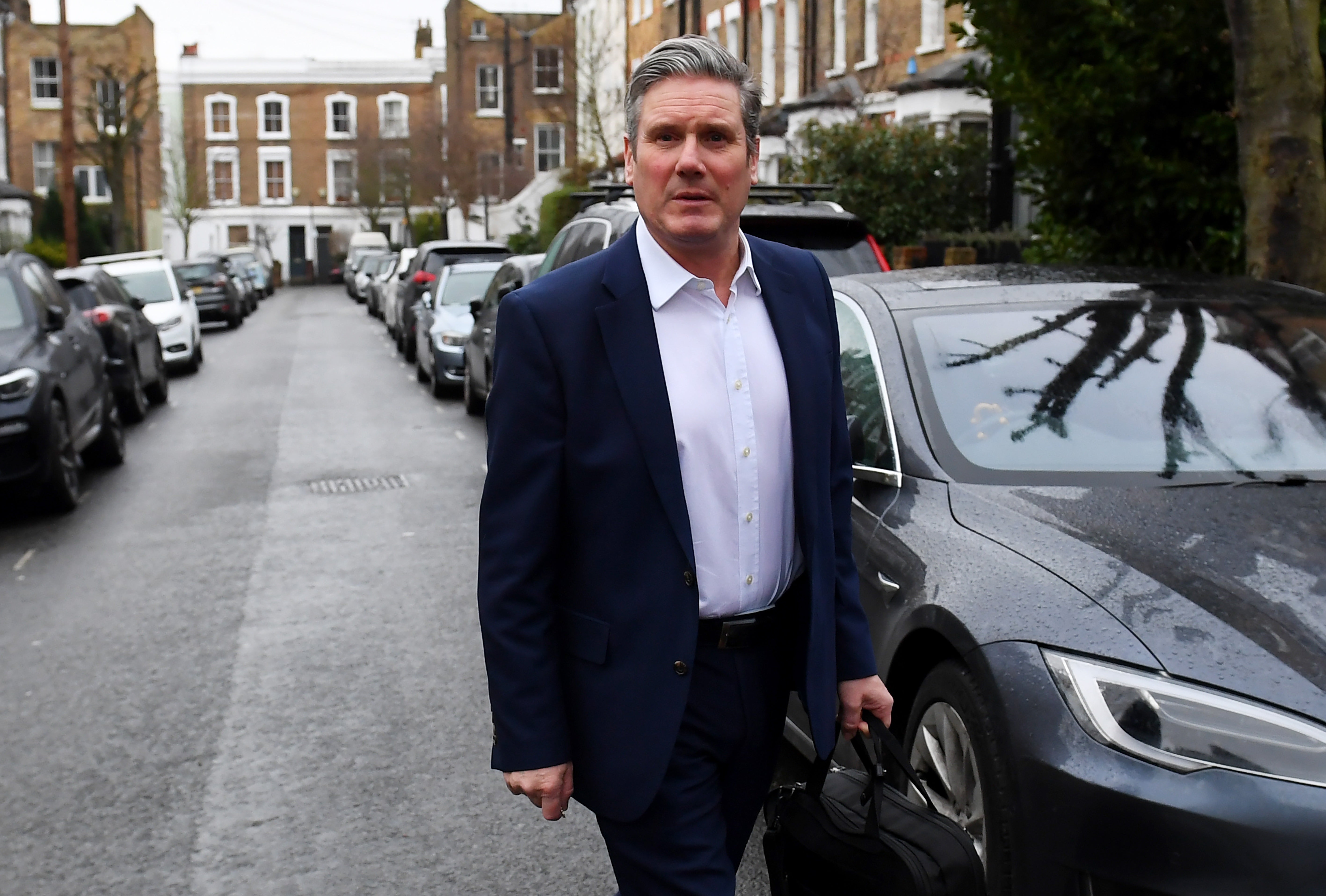Keir Starmer sets off to make his big speech on the economy