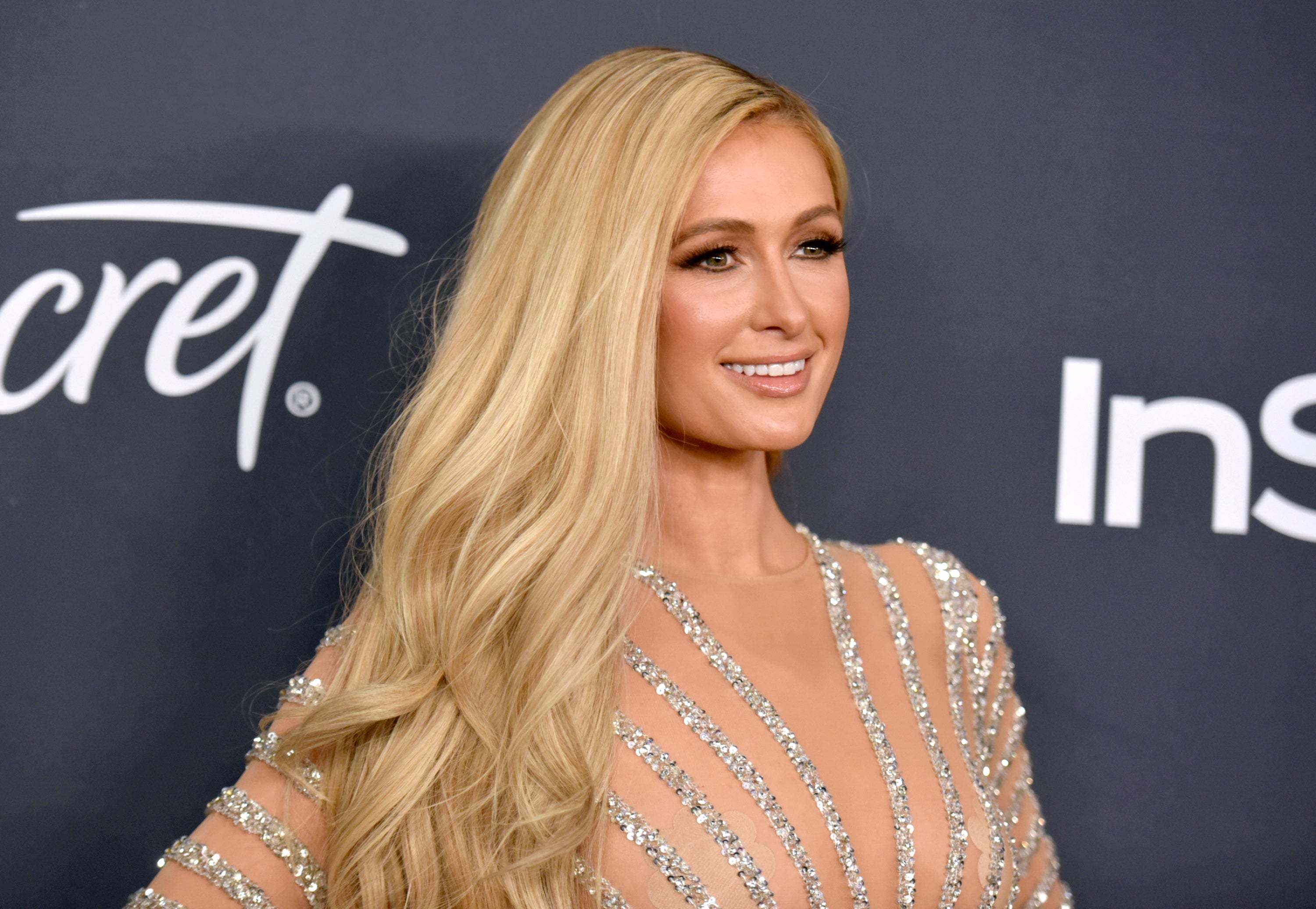 Paris Hilton reveals engagement to entrepreneur Carter Reum gift