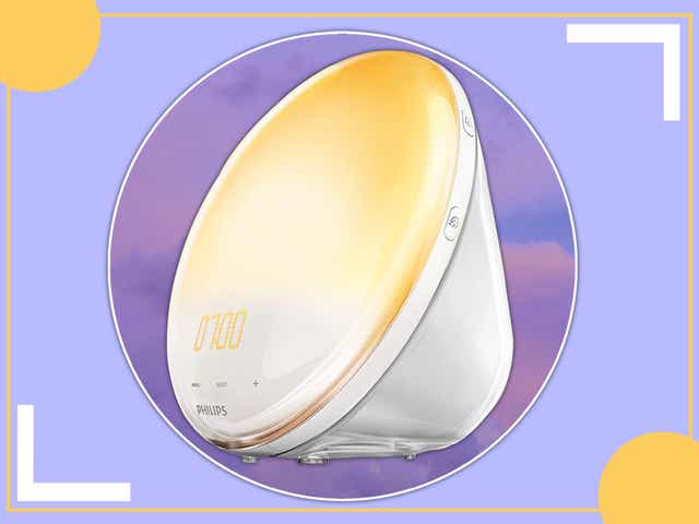 <p>Sunrise lamps can also be helpful for sufferers of seasonal affective disorder    </p>