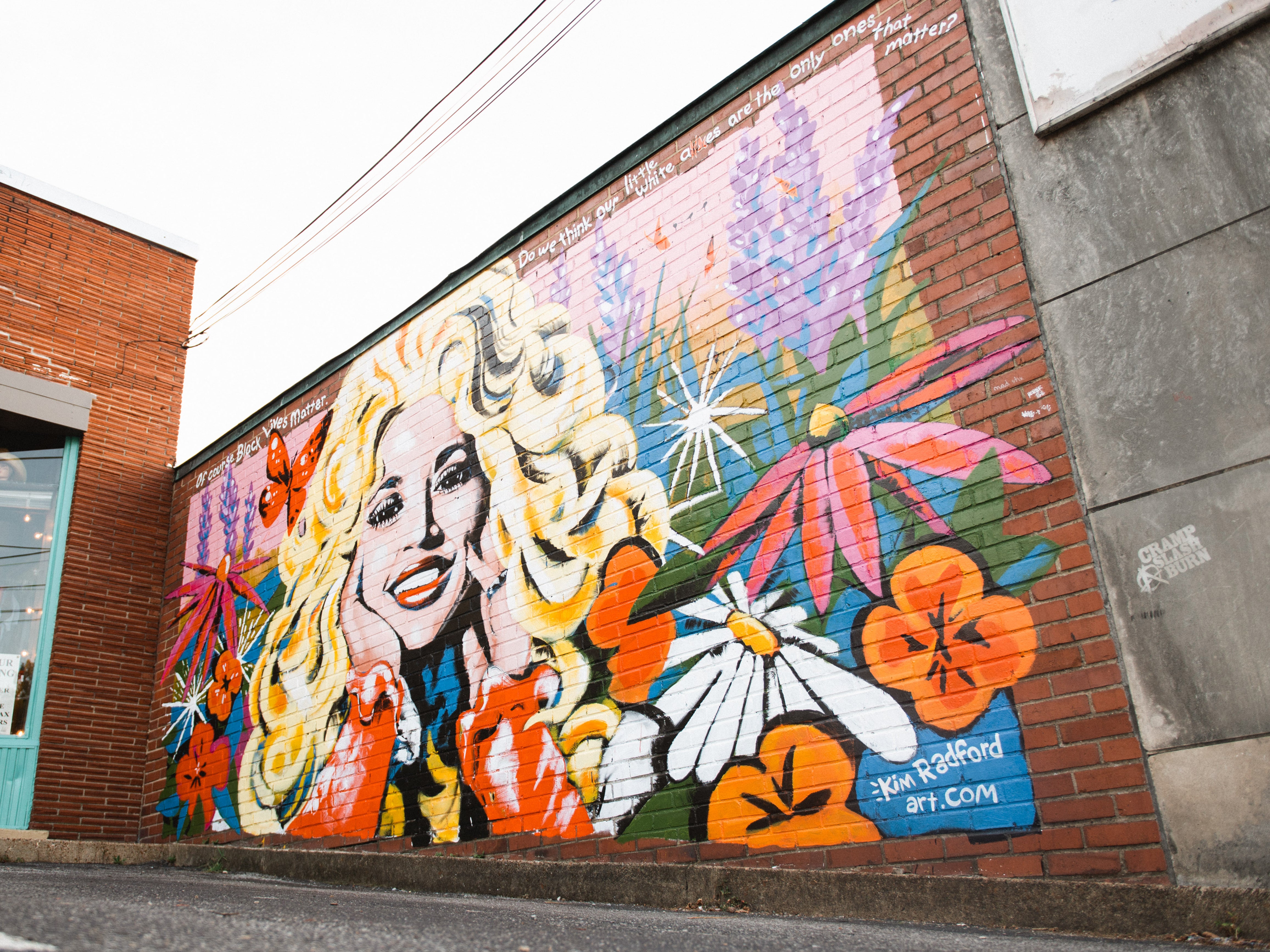 A mural in Nashville, Tennessee celebrates Dolly Parton’s support of Black Lives Matter