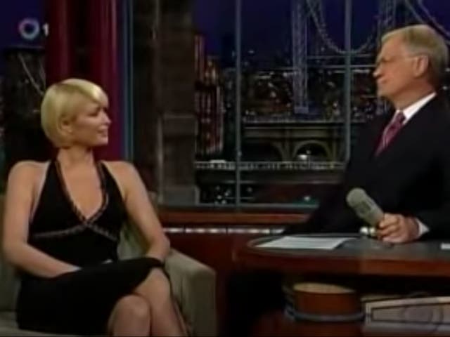 <p>Hilton visitó el set de <em>The Late Show with David Letterman</em> en septiembre de 2007.</p>