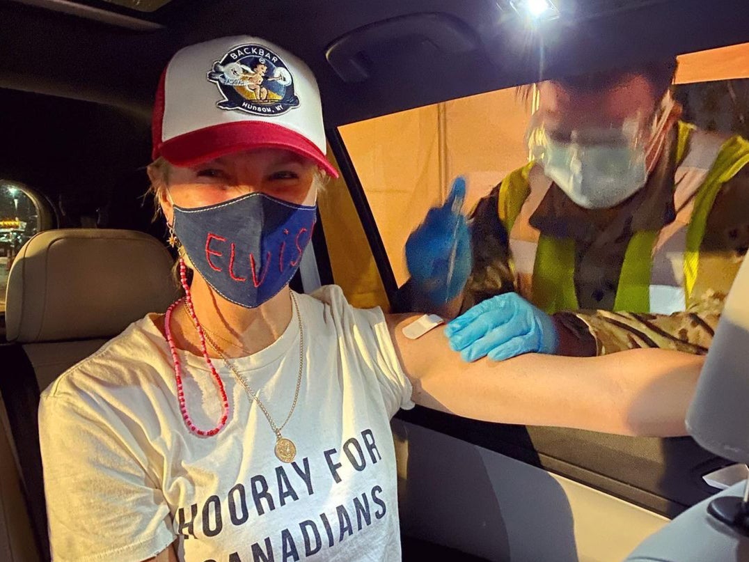 Amanda Kloots defends herself after receiving first dose of Covid vaccine 