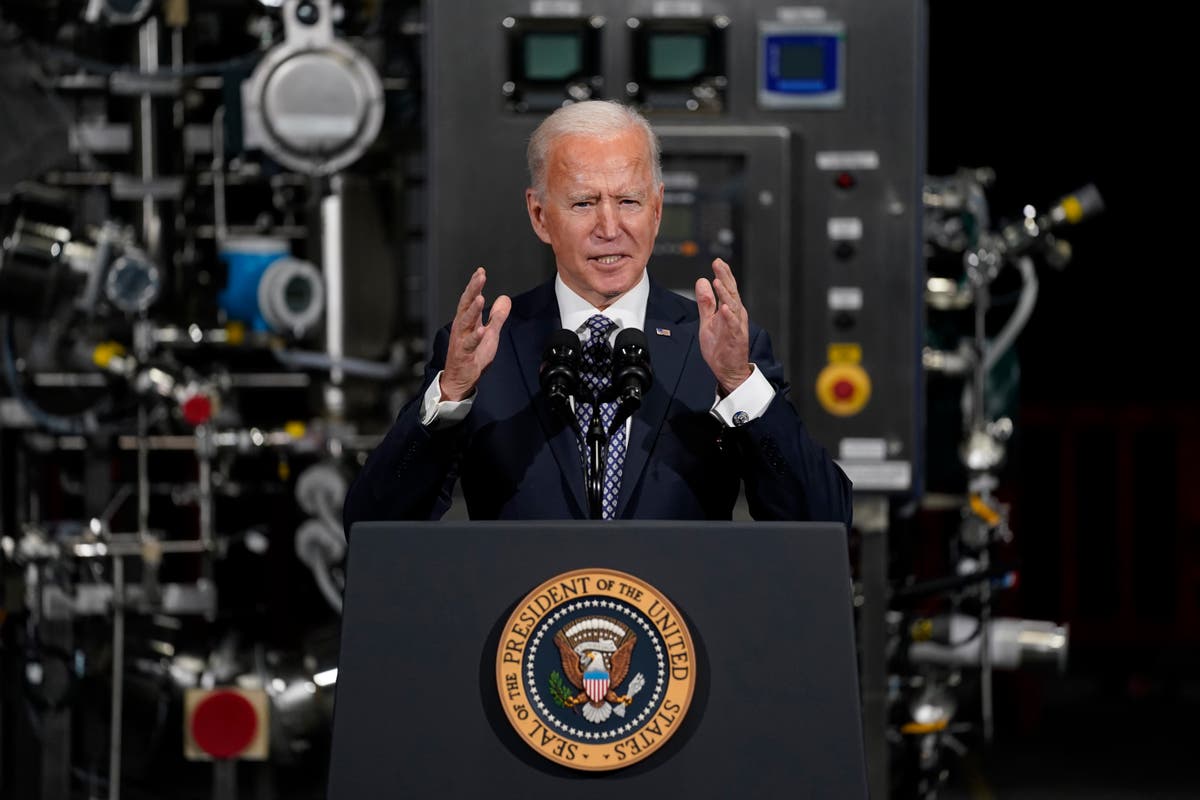 Biden to boost pandemic lending to smallest businesses | The Independent