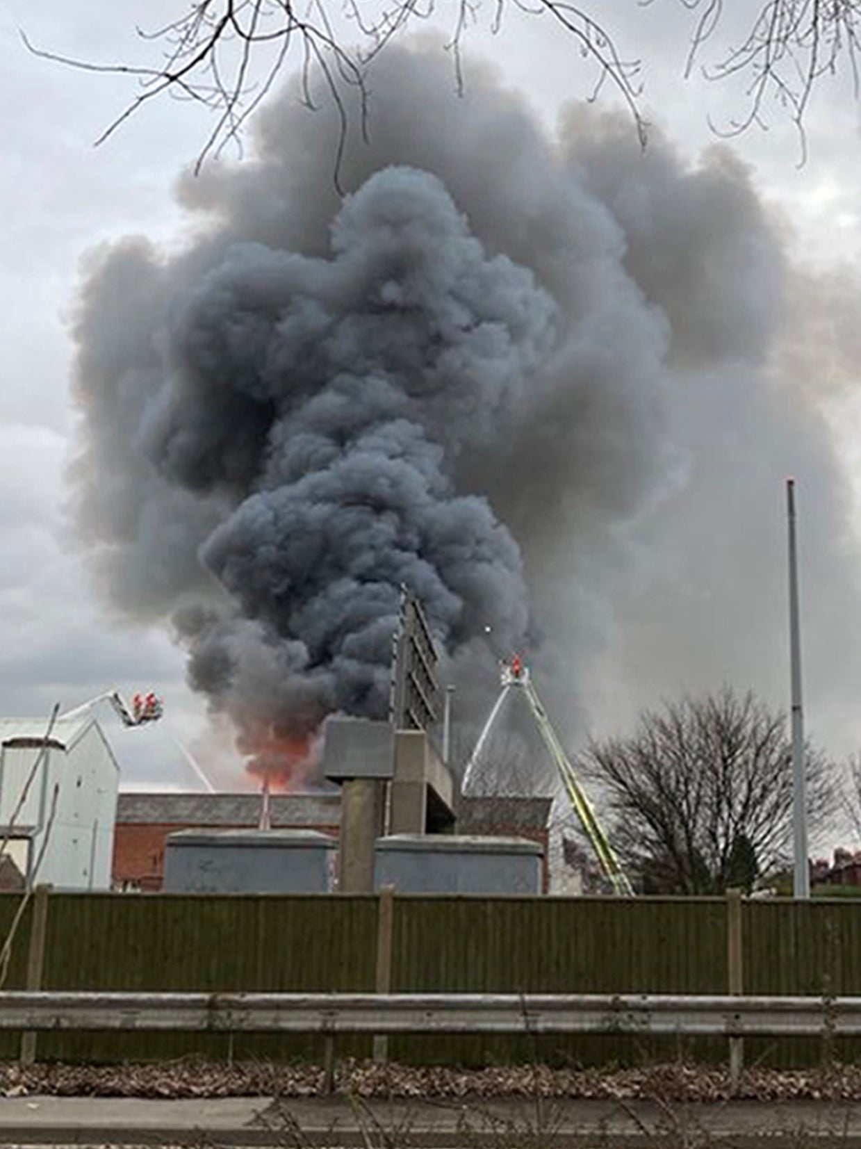 Around 125 firefighters and 25 fire appliances were at the scene