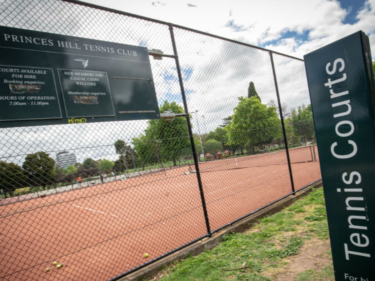 Can I play tennis in lockdown?