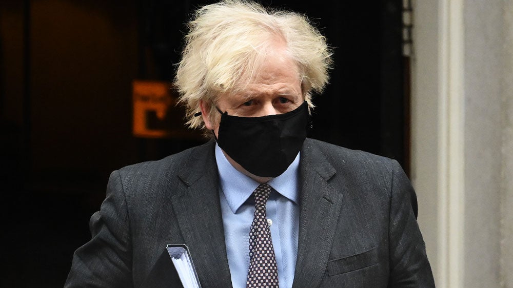 Boris Johnson leaves No 10 to deliver his statement on gradually ending the lockdown