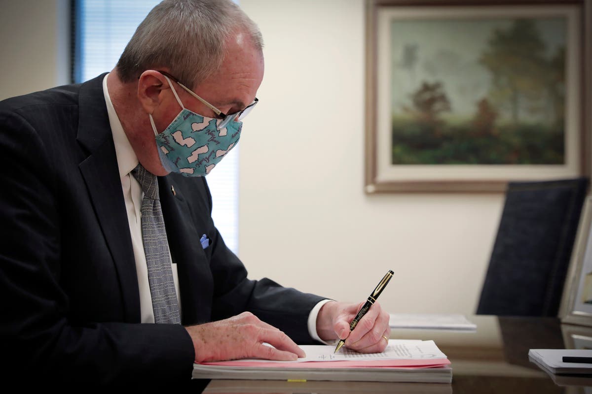 After long wait, New Jersey moves ahead on recreational pot