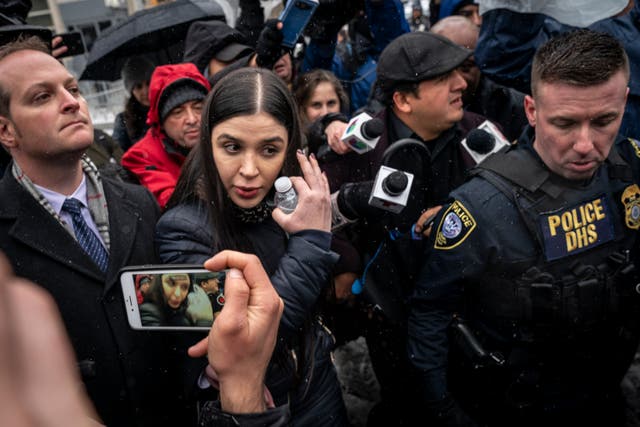 <p>Emma Coronel Aispuro, wife of Joaquin “El Chapo” Guzman, is surrounded by security and members of the press as she exits the U.S. District Court for the Eastern District of New York, February 12, 2019 in the Brooklyn borough of New York City. </p>