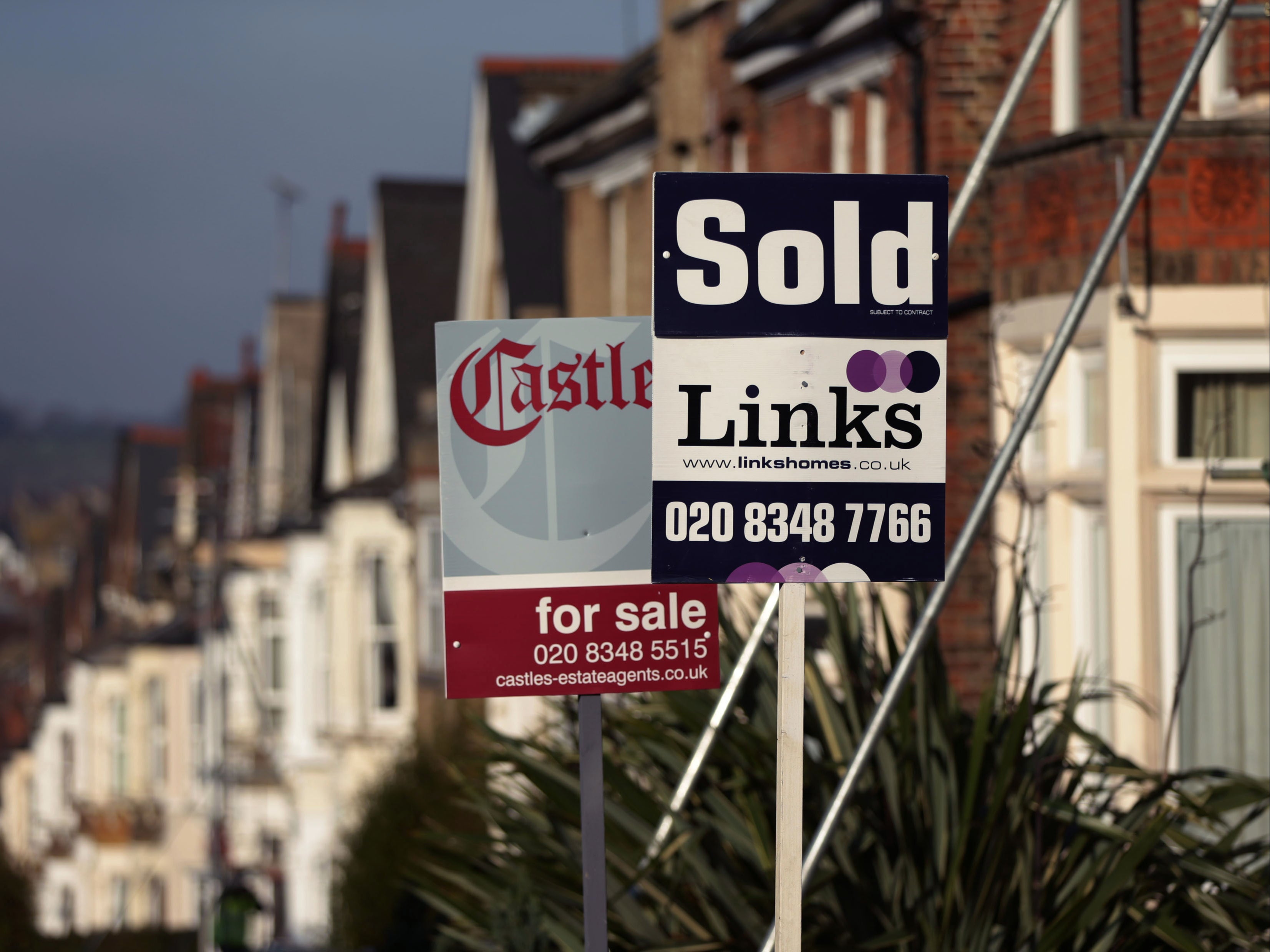 The number of UK residential sales rose by nearly a quarter in January 2021 compared to the same month a year earlier, according to HMRC
