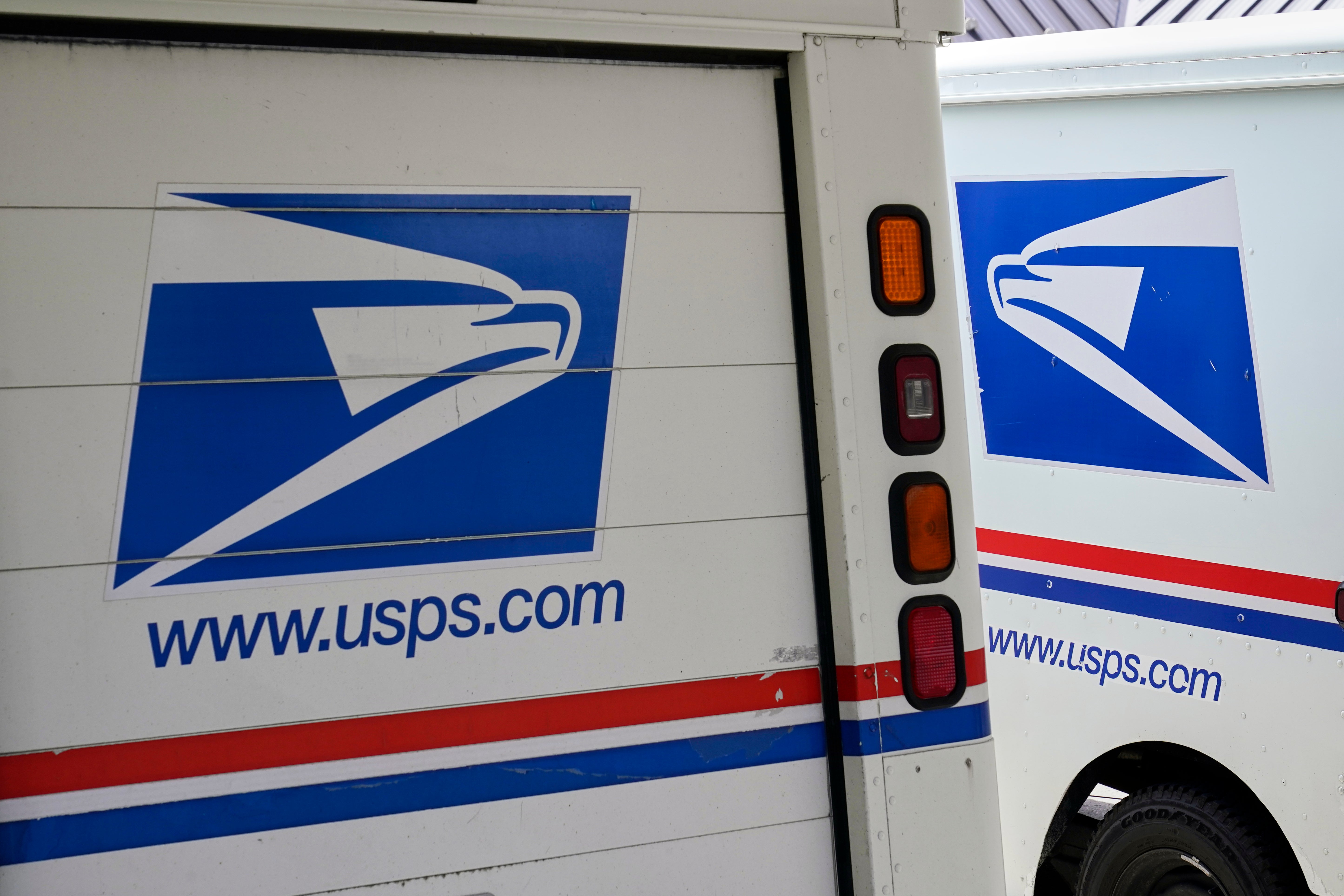 USPS Selects Oshkosh Defense To Build Greener Mail Truck AP USPS Washington Fleet Service The