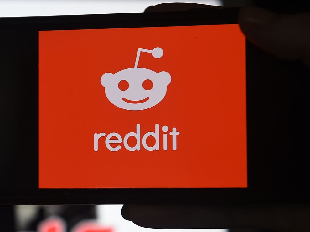 Hundreds of Reddit communities go private after company hired