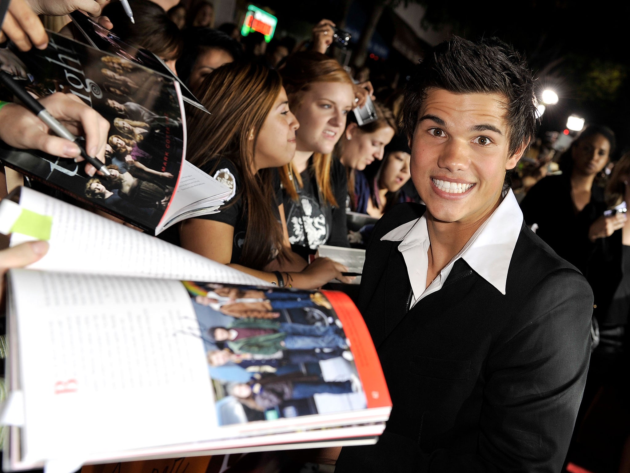 Taylor Lautner at the LA premiere of ‘Twilight’ in 2008