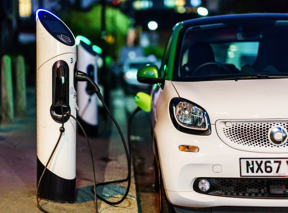 UK is far from meeting its electric car targets, says NAO