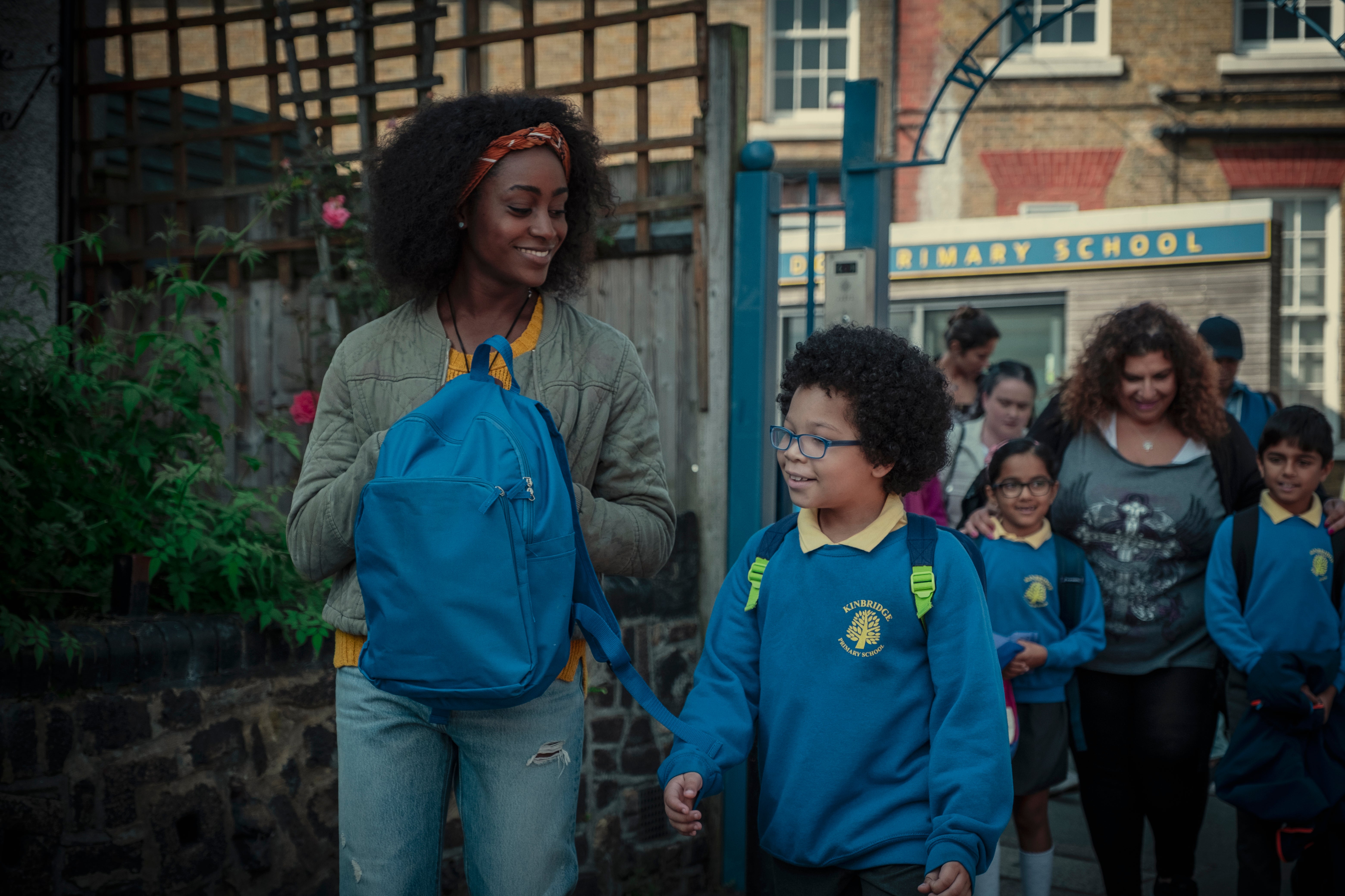 Simona Brown as Louise in ‘Behind Her Eyes’