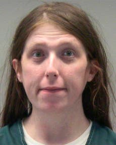 Oath Keeper charged in Capitol riot renounces militia group